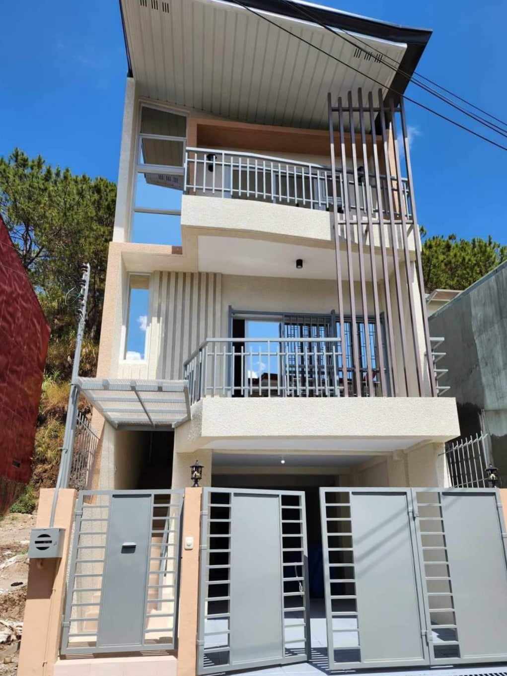 (SOLD!) Brand New 3 Storey House with 2 Car Park for Sale in Eagle Crest Subd, Baguio City