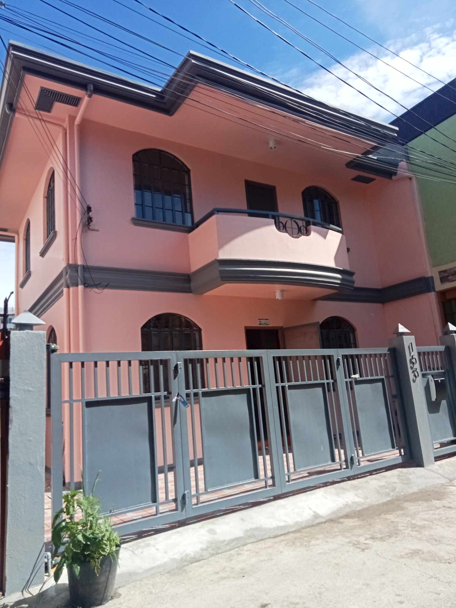 2 Storey House and Lot with 2 Bedrooms for Sale in Camp 7, Baguio City