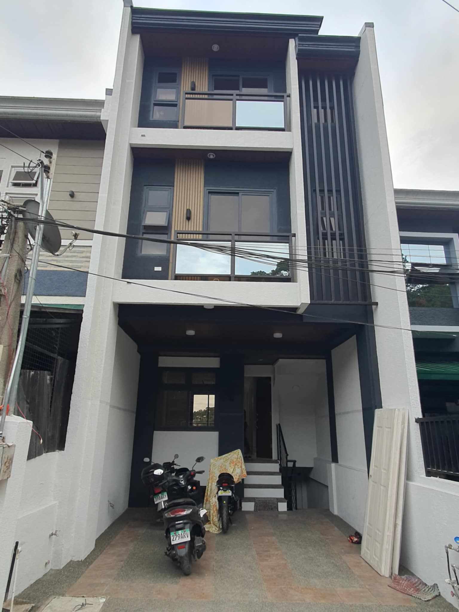 For Sale! Brand New 3 Storey Modern Townhouse in Eagle Crest, Baguio City
