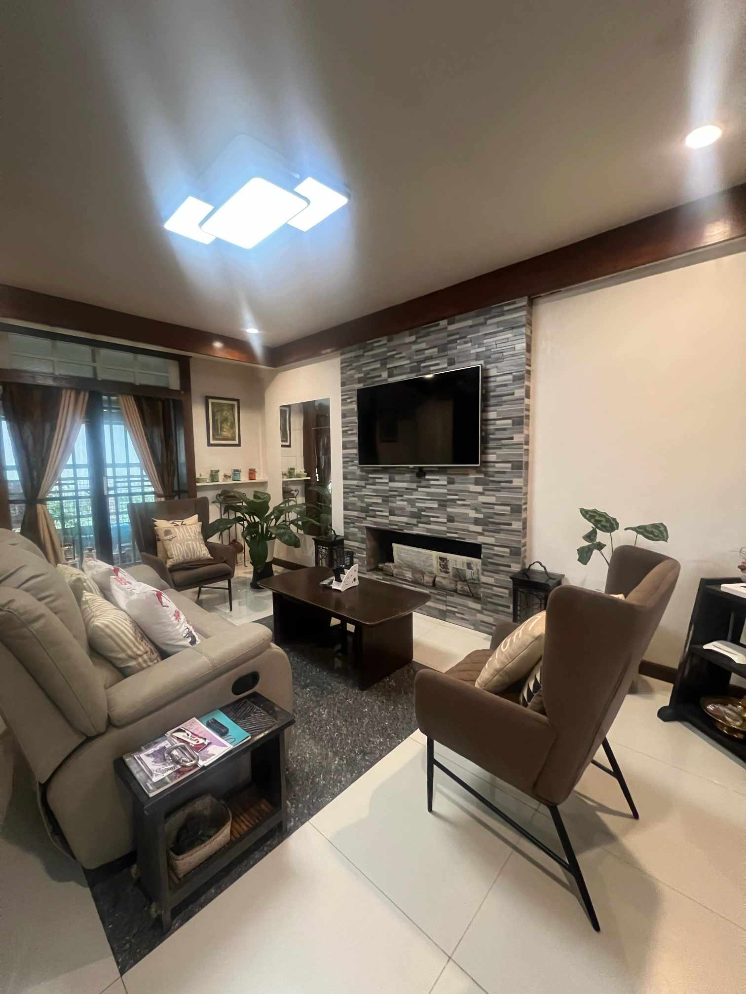House and Lot with Garden for Sale in Suello Village, Baguio City